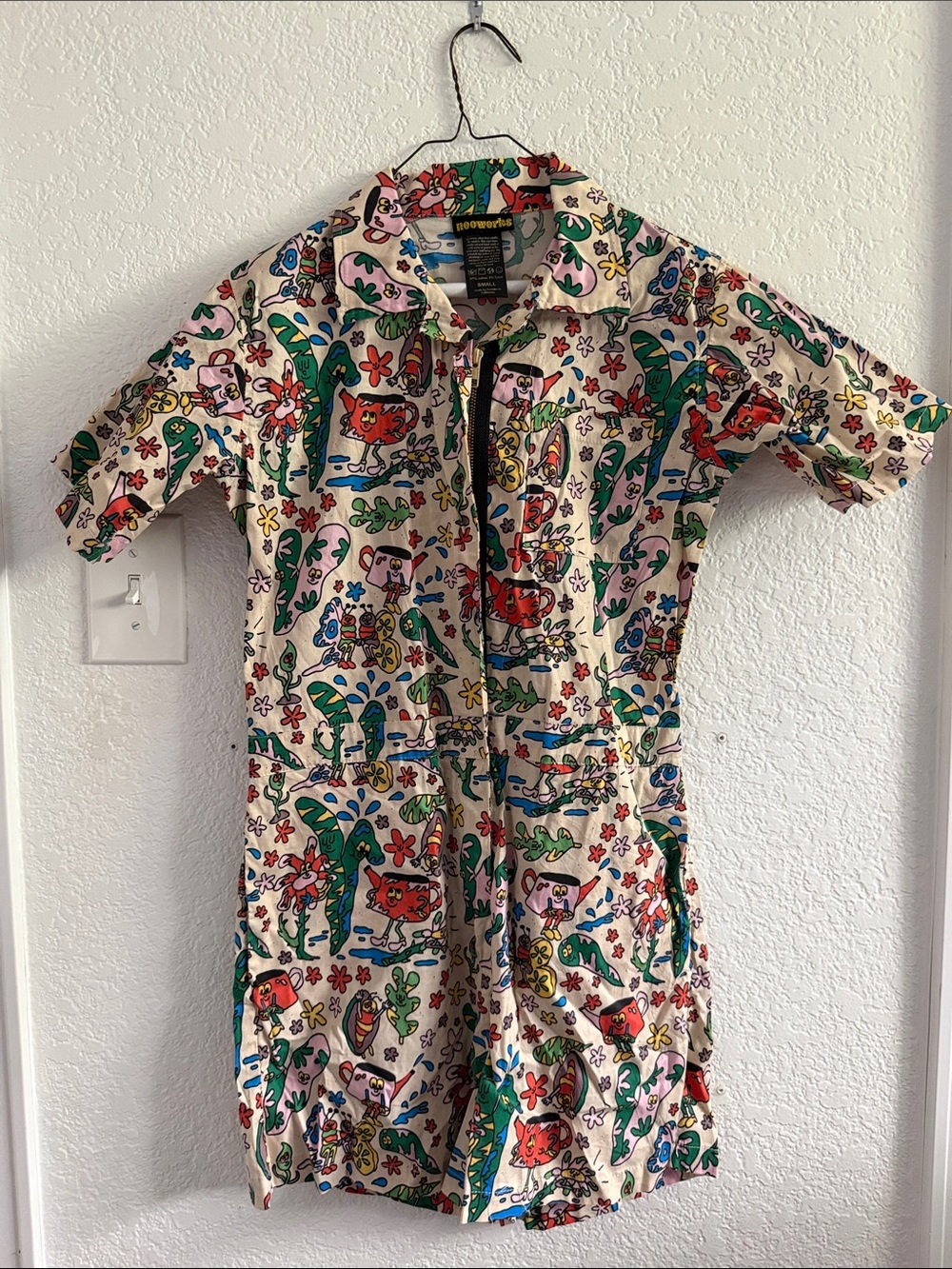 Nooworks Cream Multicolor Cartoon-Print Shorttalls Jumper